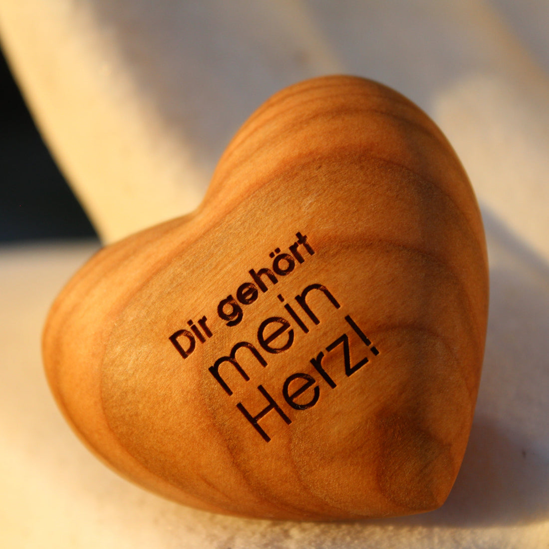 Thankgoods wooden heart You own my heart!